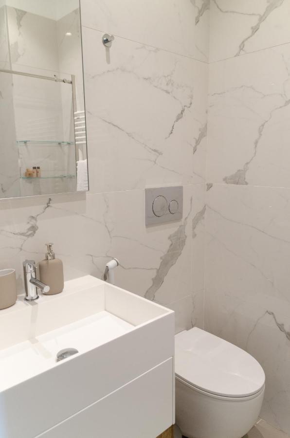 Apulialux Seaview Prestige Apt / Jacuzzi + Parking Leilighet Polignano a Mare Eksteriør bilde